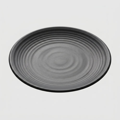 Assiette plate ronde mélamine rainurée noir mat - vue dessus 3/4