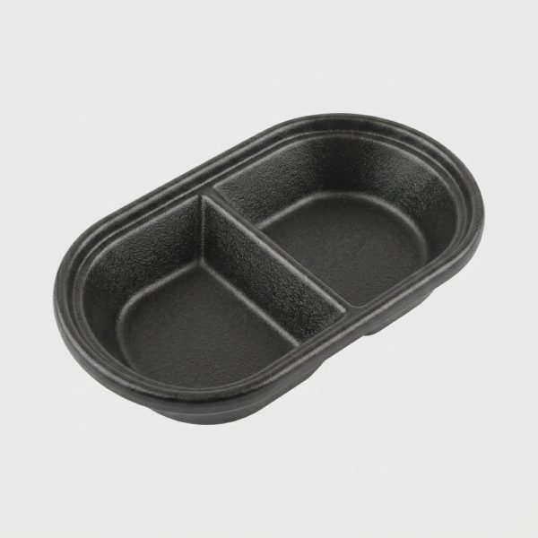 Plate_reproduction_on_grey_backg…_202608061125 (1) Ramequin compartimenté ovale double