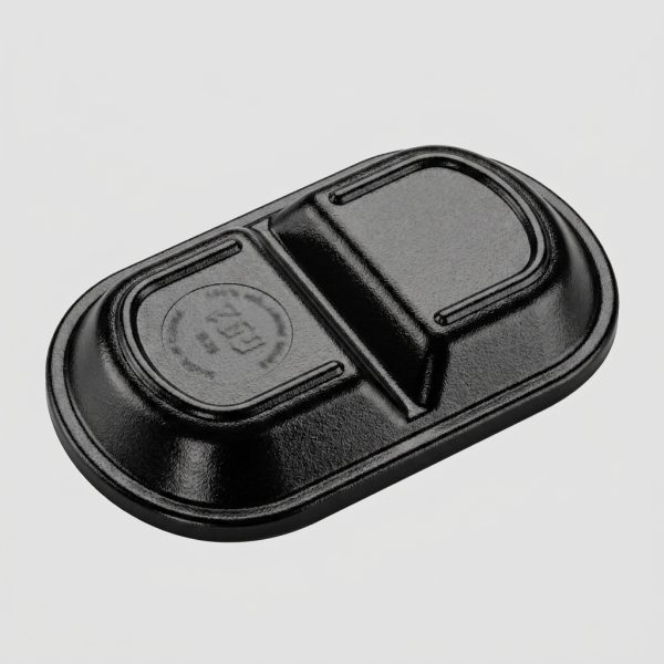 Plate_reproduction_on_grey_backg…_202608061125 Ramequin compartimenté ovale double